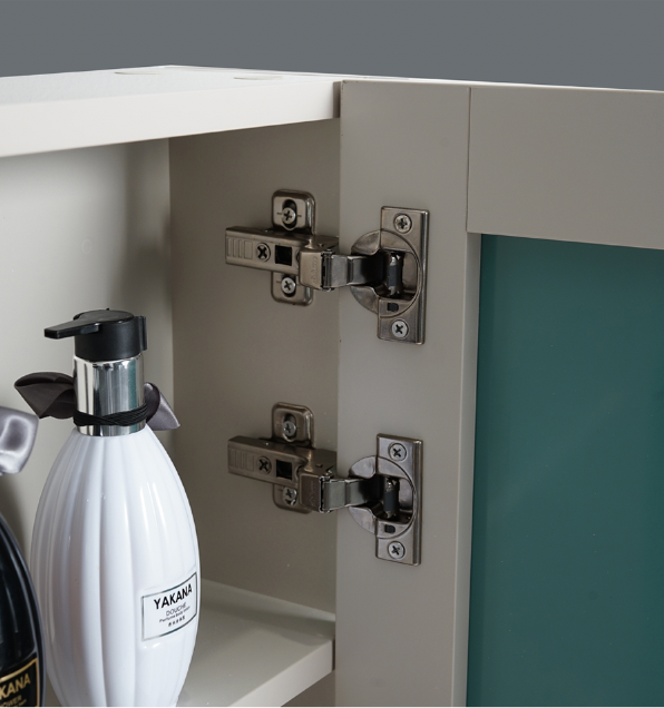 MC-P6046-PV06 AALTO mirror cabinet blum hinge close up